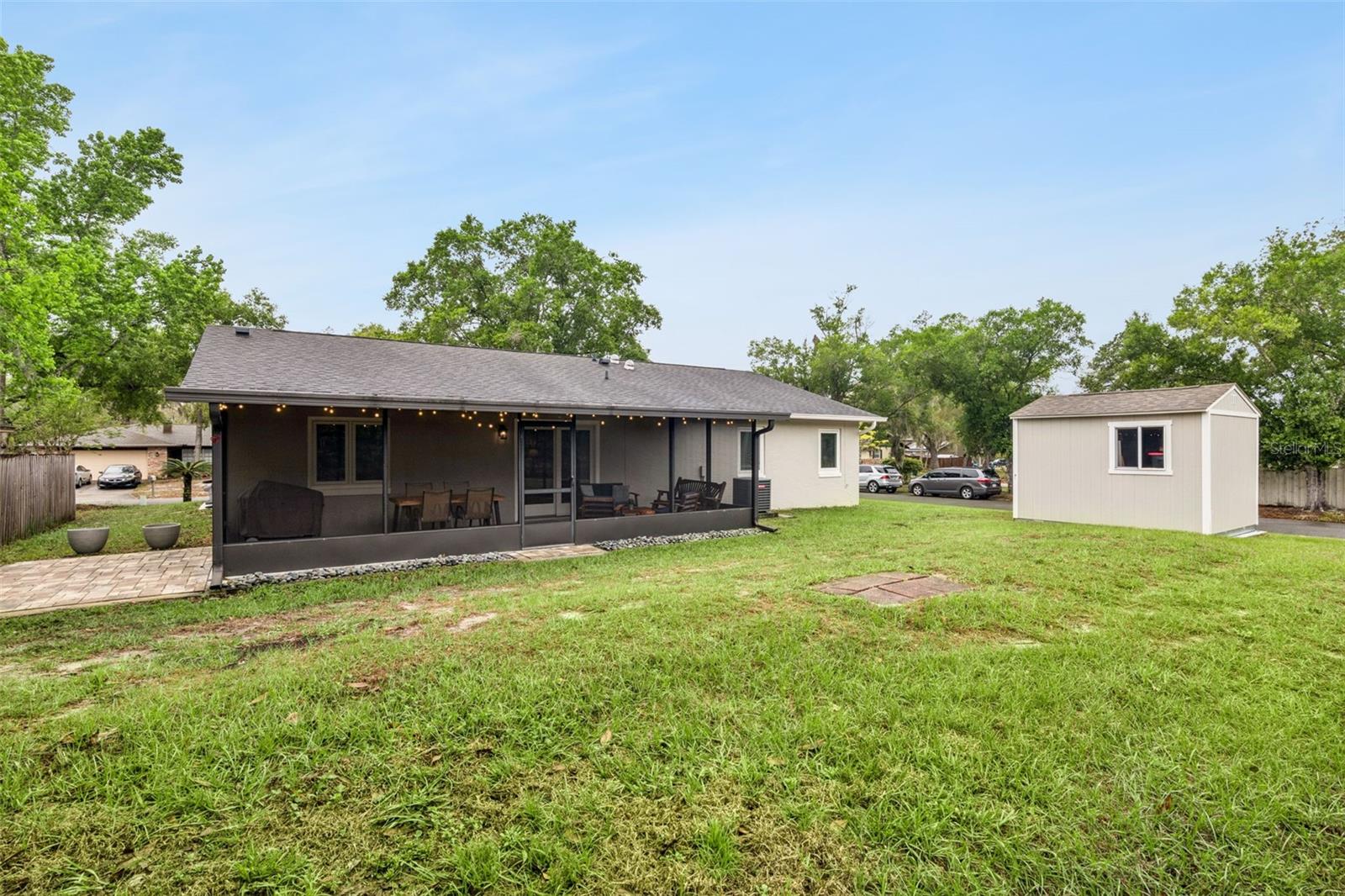 Image 30 of 35 For 859 Benchwood Drive