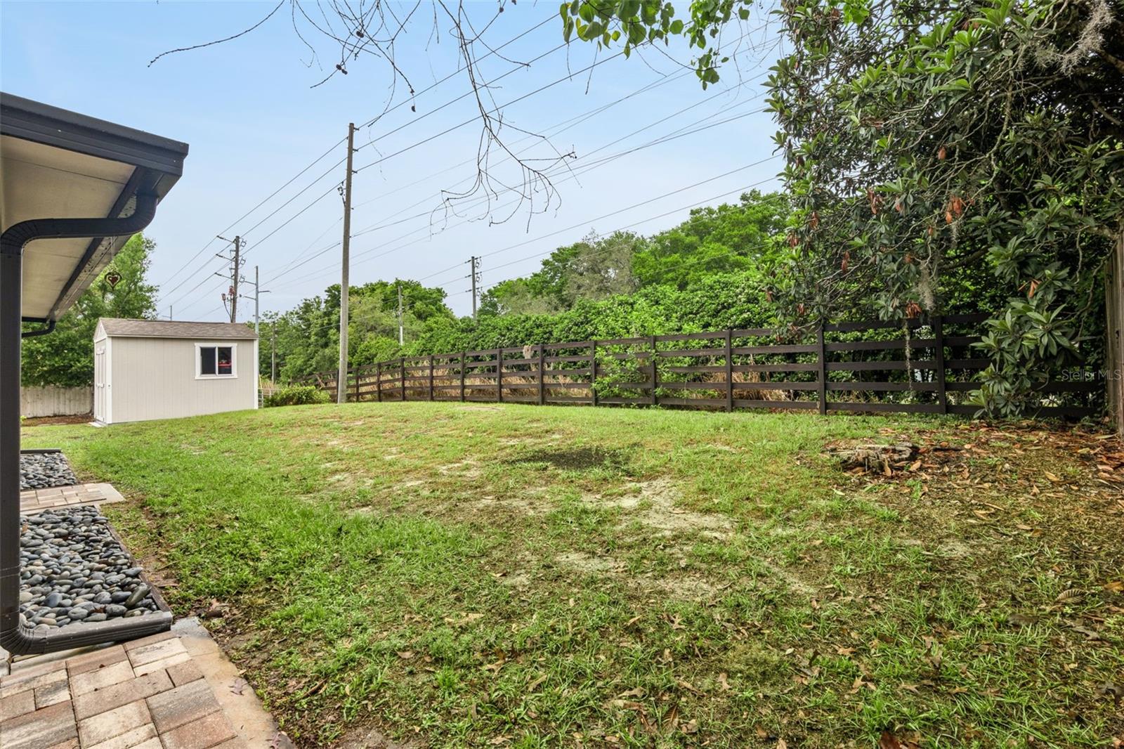 Image 32 of 35 For 859 Benchwood Drive