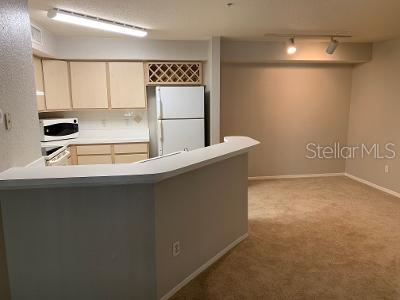 Image 8 of 11 For 824 Camargo Way 206