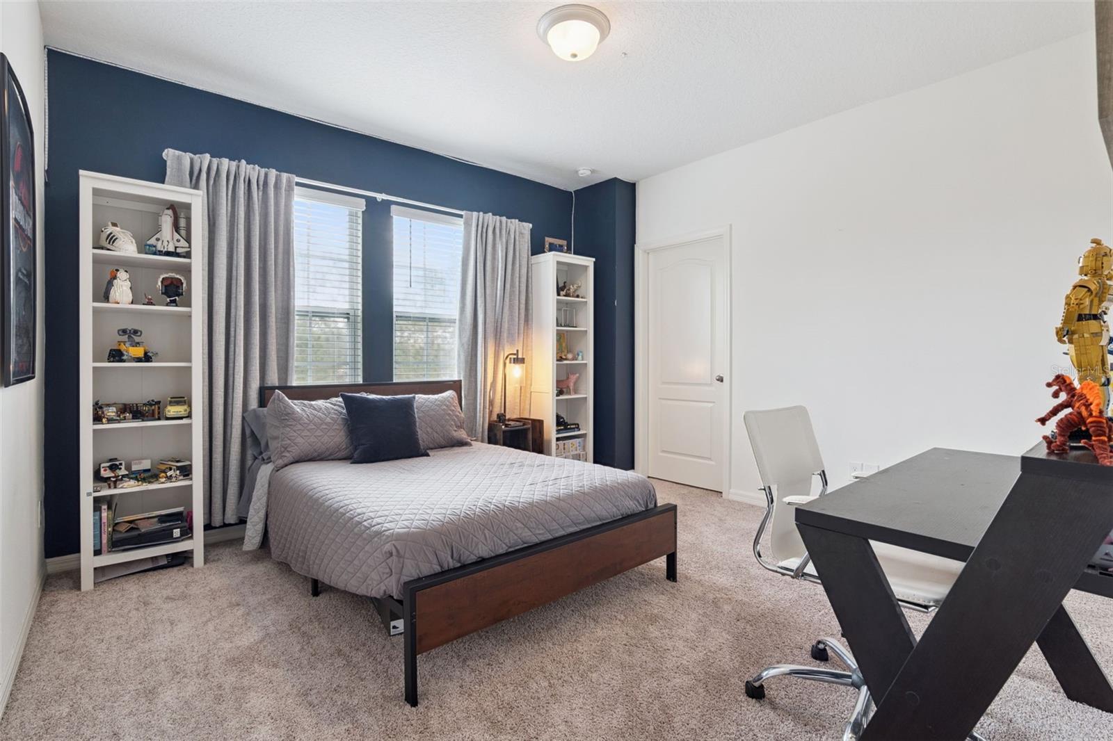 Image 28 of 37 For 2583 Circolo Lane