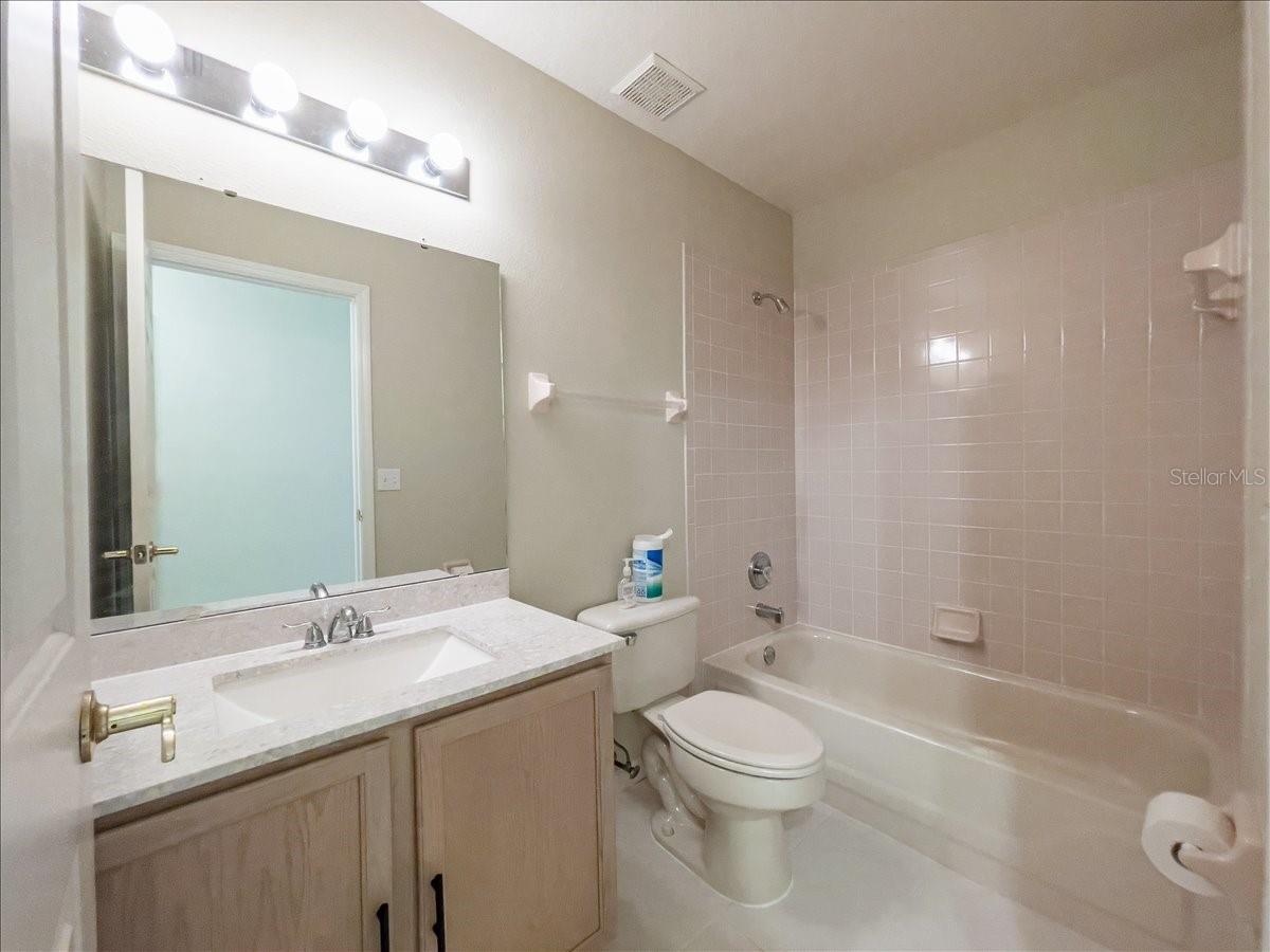 Image 5 of 14 For 218 Langford Park Drive