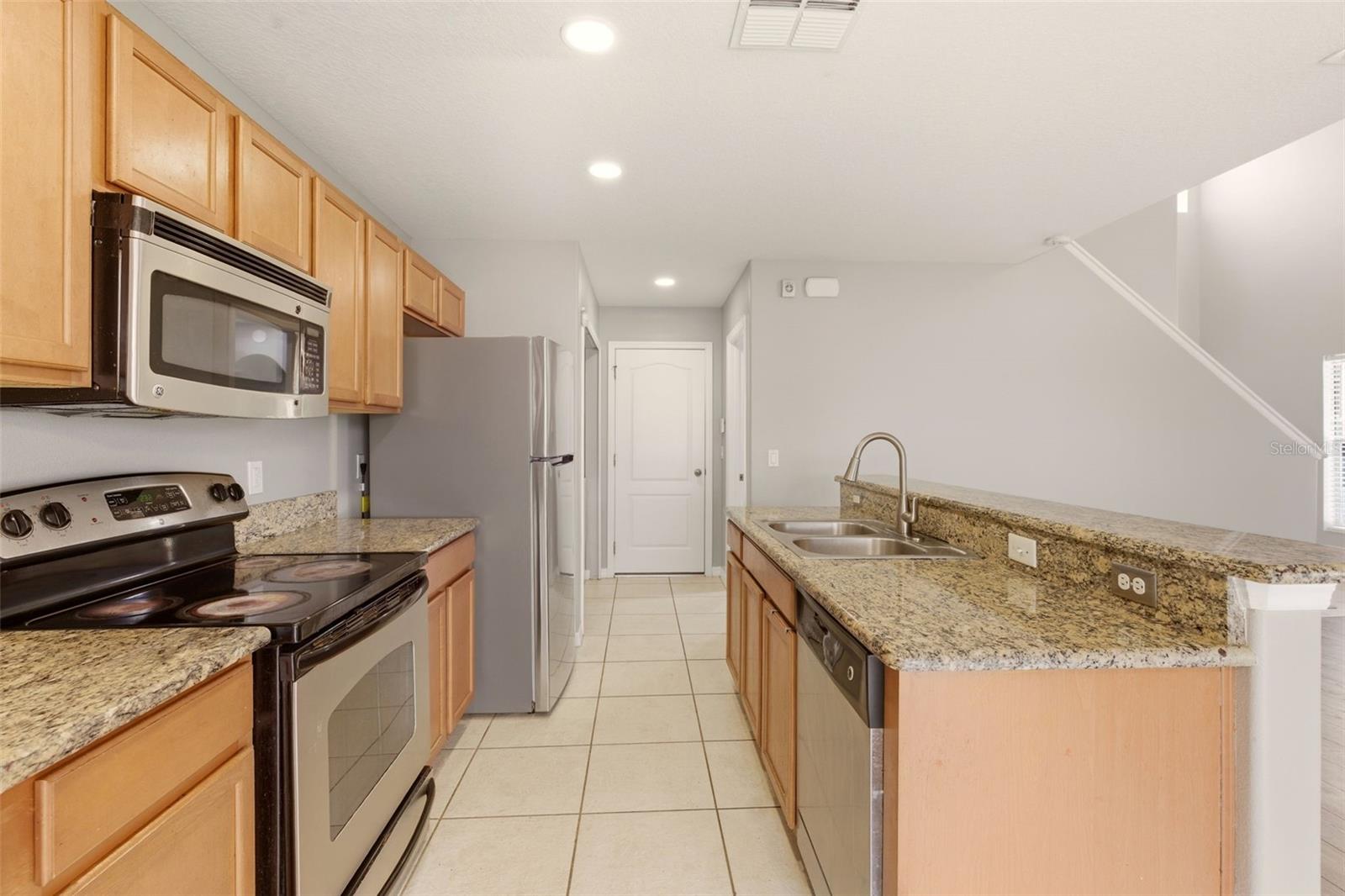 Image 10 of 22 For 253 Bella Rosa Circle