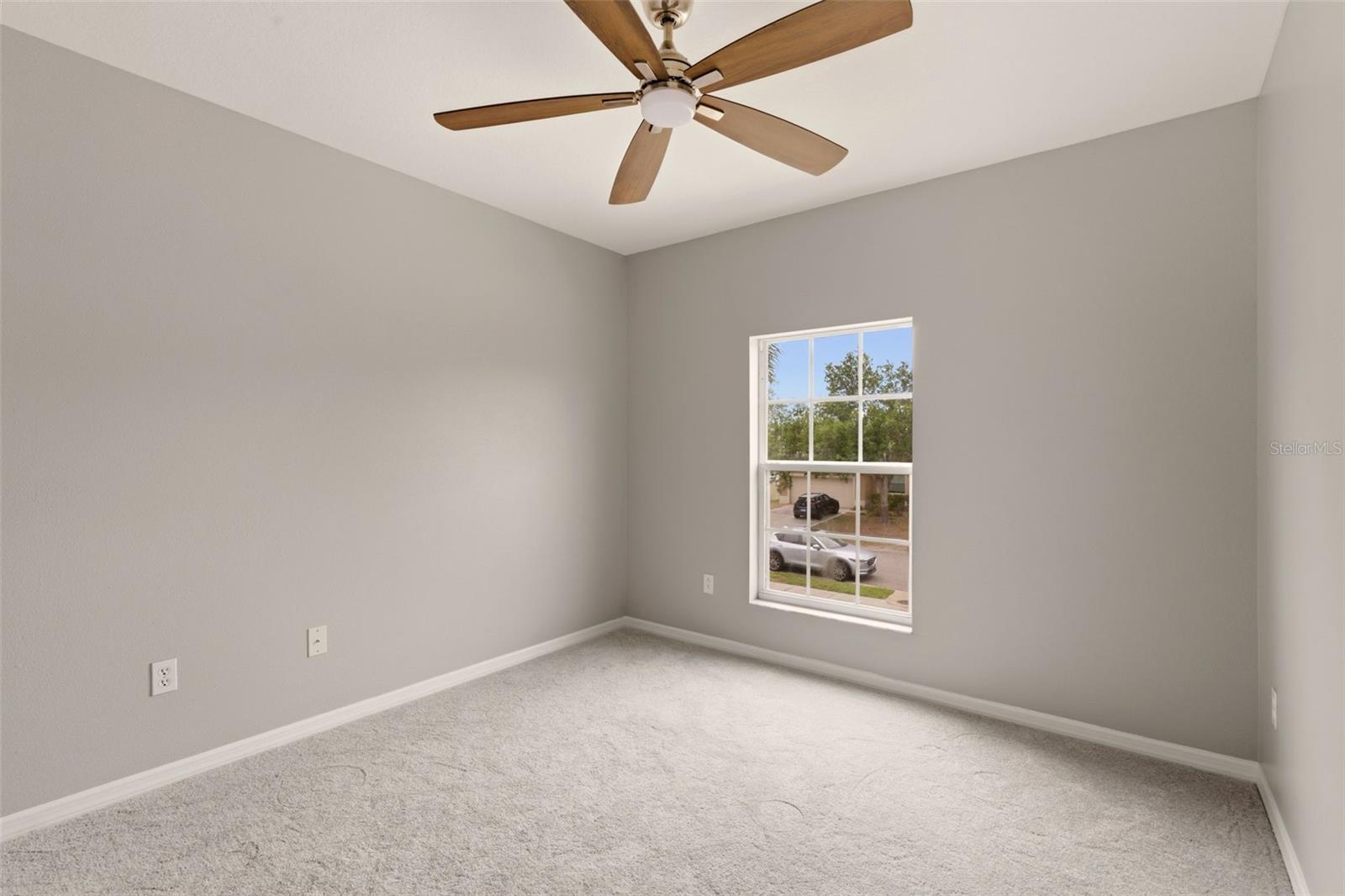 Image 11 of 22 For 253 Bella Rosa Circle