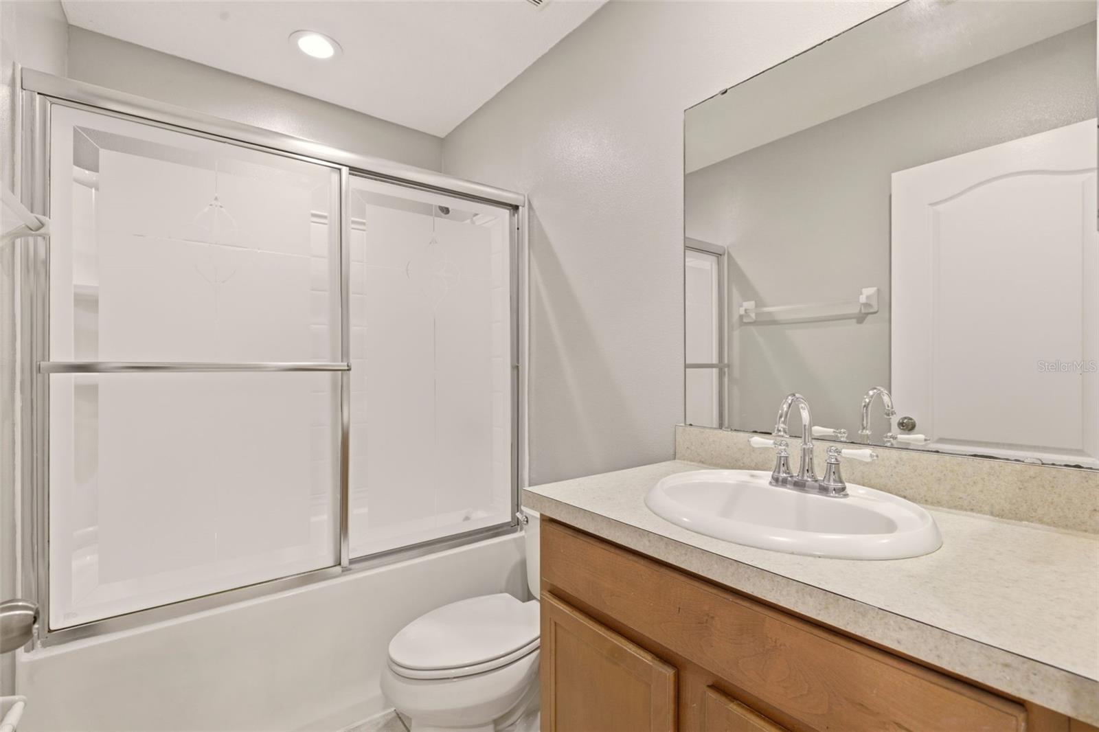 Image 18 of 22 For 253 Bella Rosa Circle