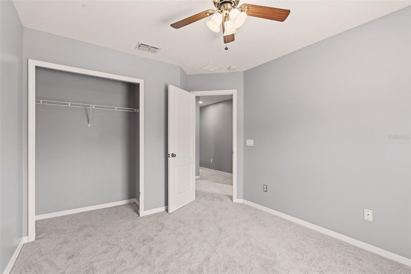 Image 19 of 22 For 253 Bella Rosa Circle