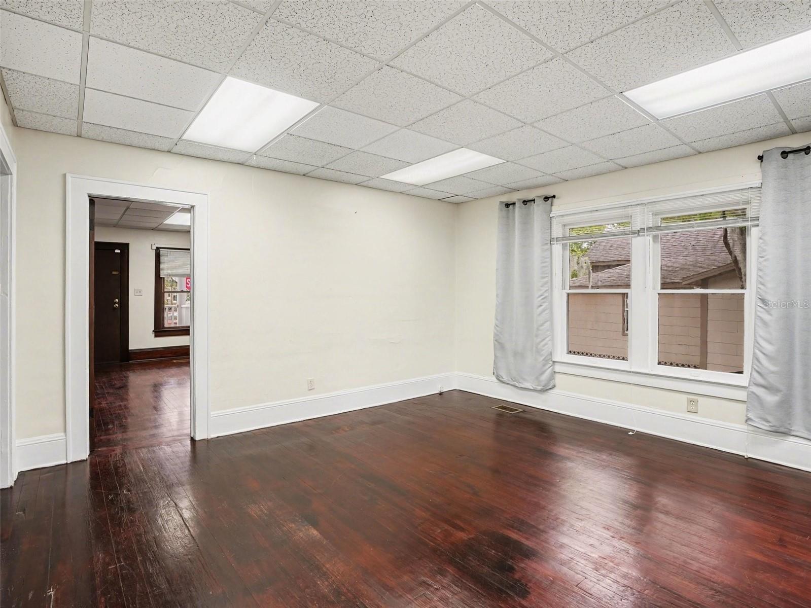 Image 14 of 28 For 1214 Livingston Street Street