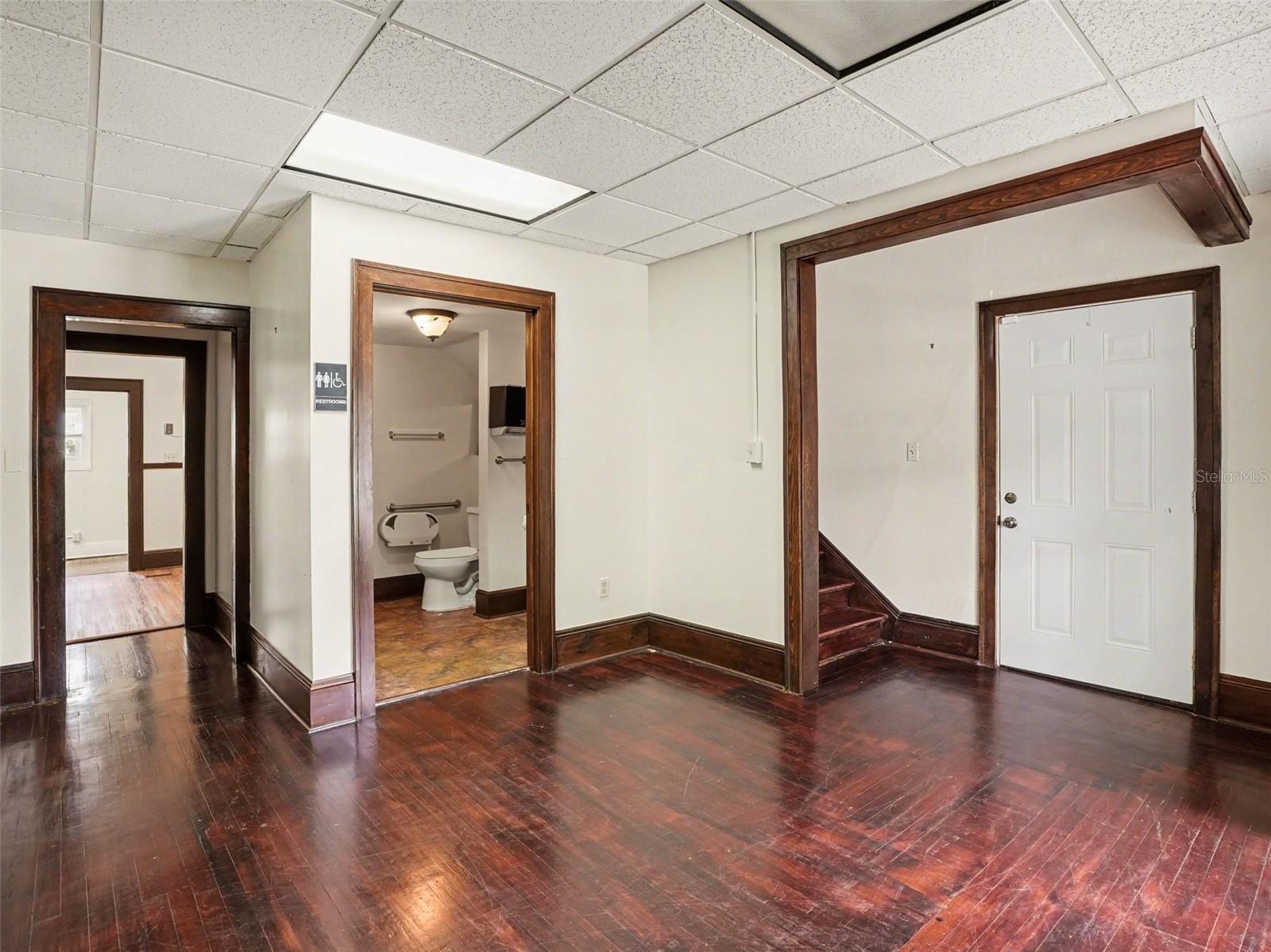 Image 3 of 28 For 1214 Livingston Street Street