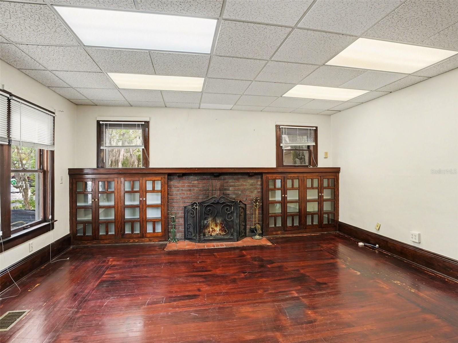 Image 6 of 28 For 1214 Livingston Street Street