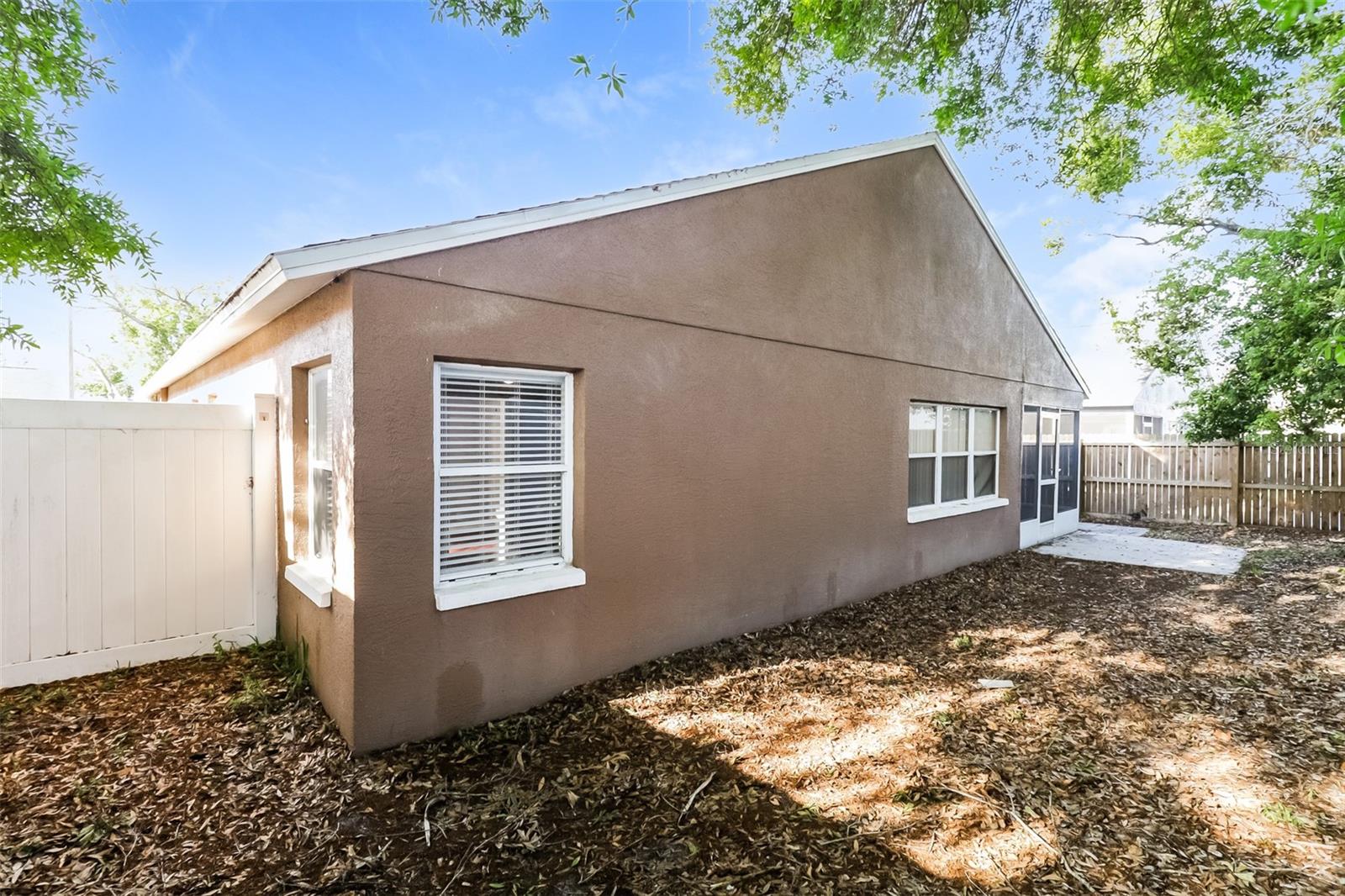 Image 20 of 21 For 8425 Goldome Drive