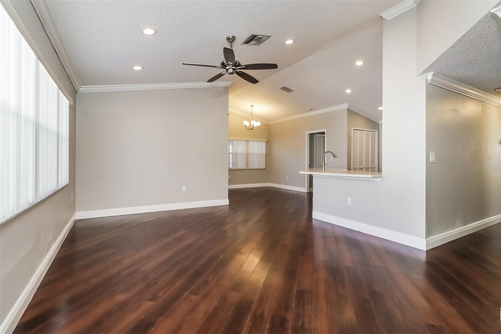 Image 3 of 21 For 8425 Goldome Drive