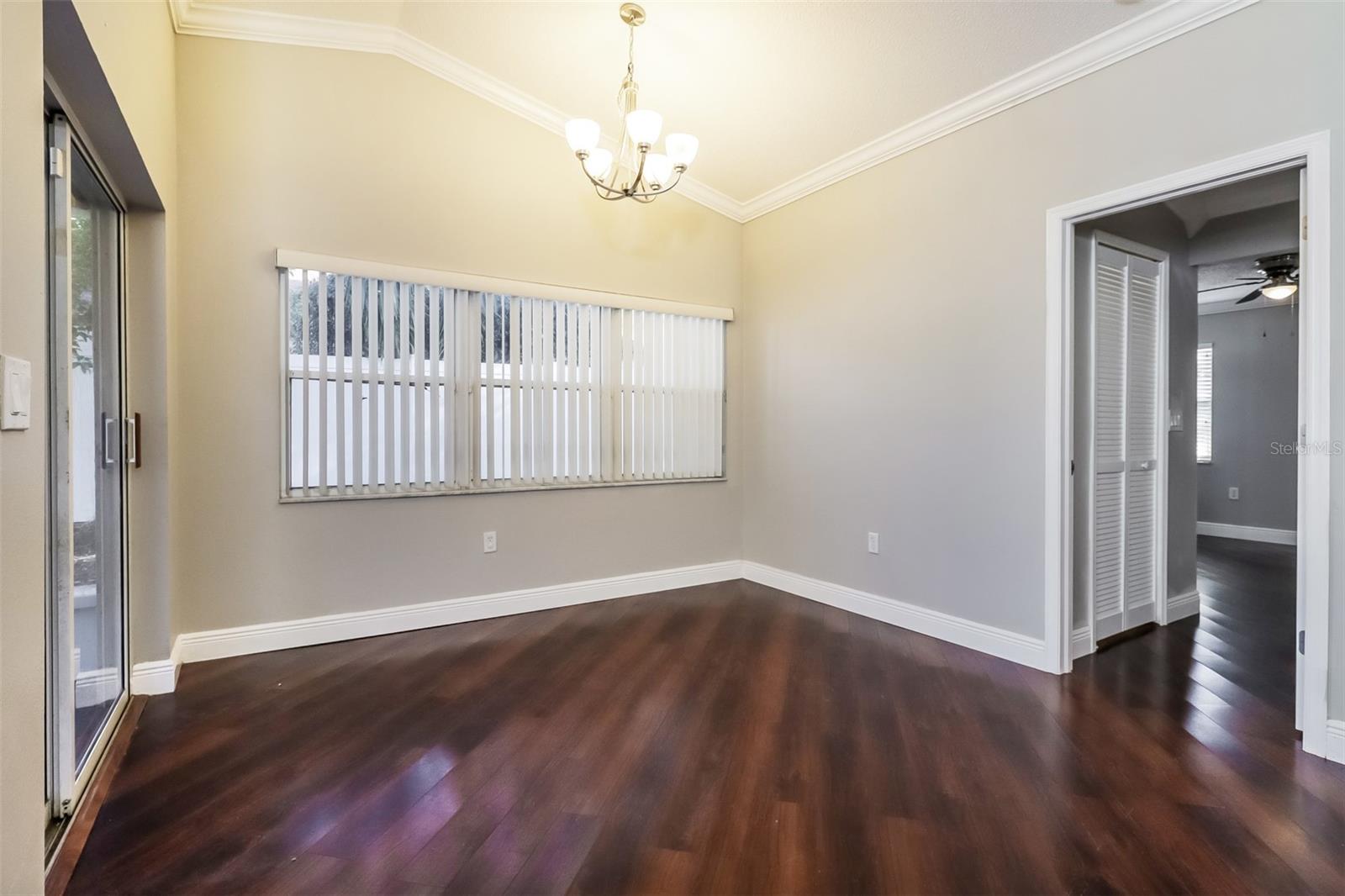 Image 5 of 21 For 8425 Goldome Drive