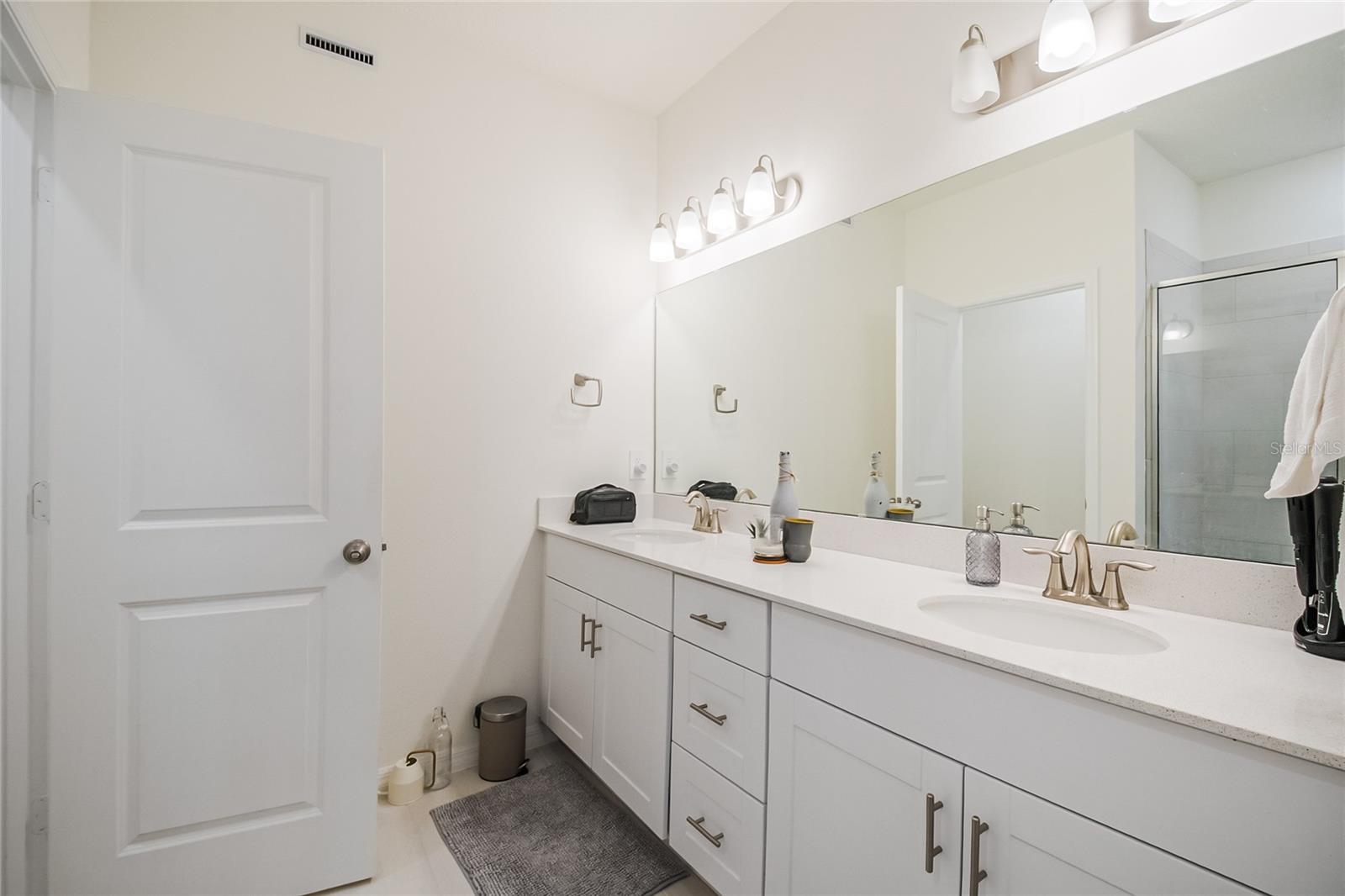 Image 32 of 48 For 4377 Small Creek Road