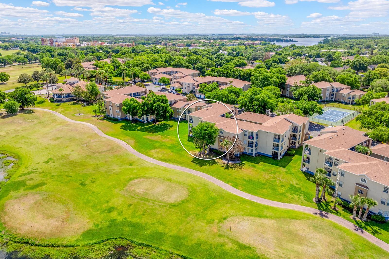 Image 20 of 35 For 7330 Westpointe Boulevard 424