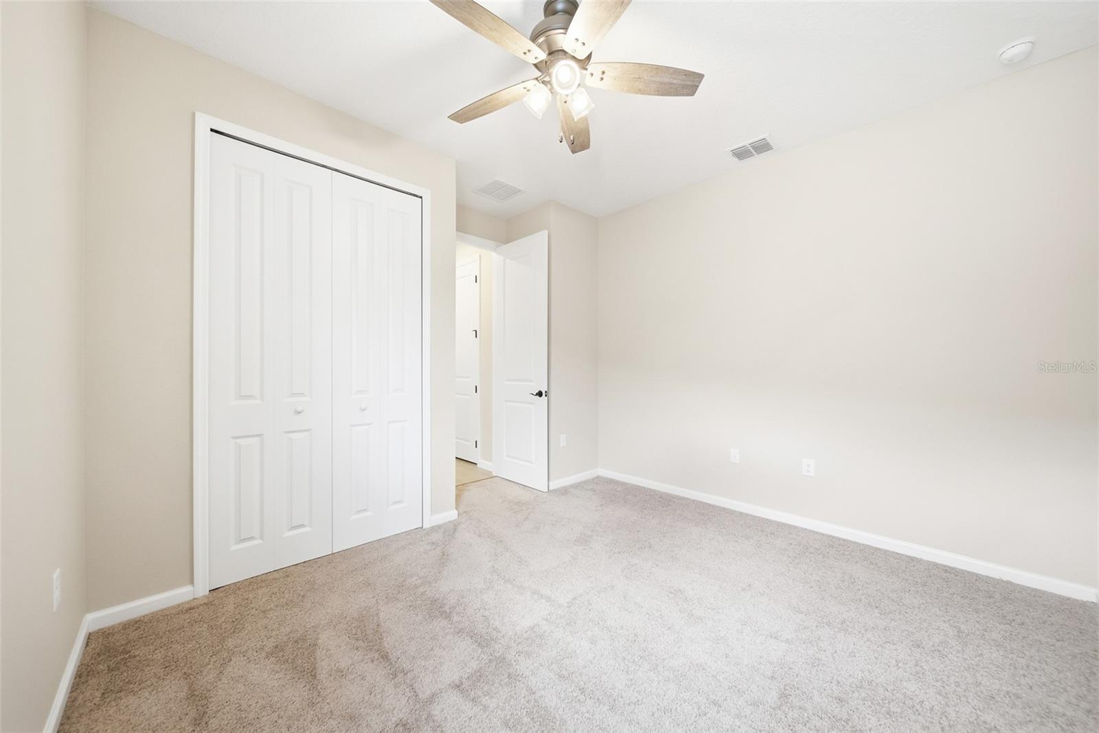 Image 13 of 28 For 253 Hilltop Bloom Loop