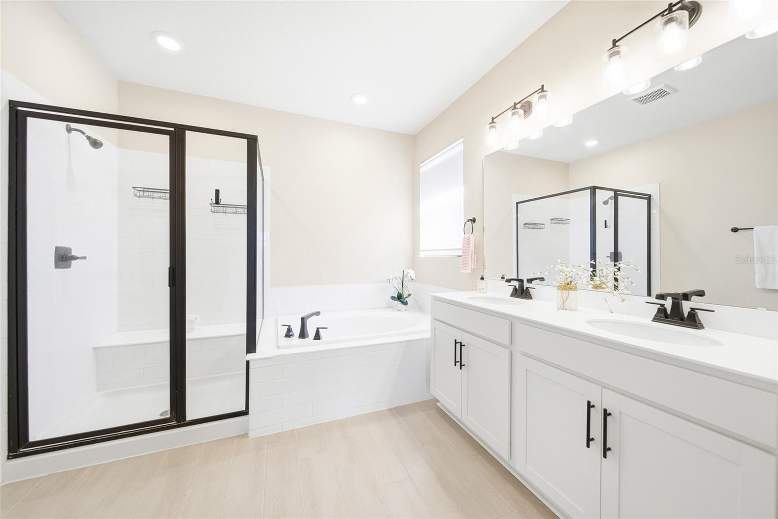 Image 19 of 28 For 253 Hilltop Bloom Loop