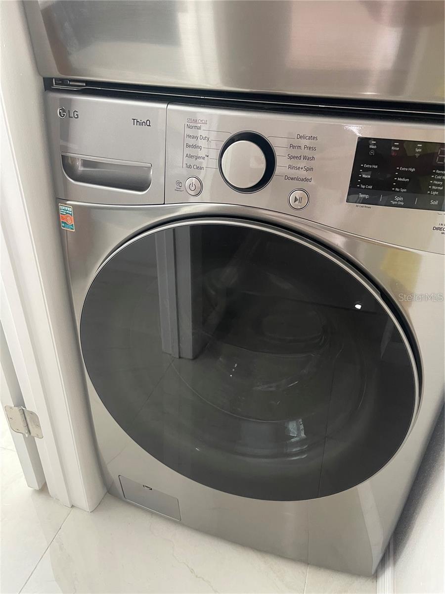 Image 16 of 27 For 845 Floral Drive