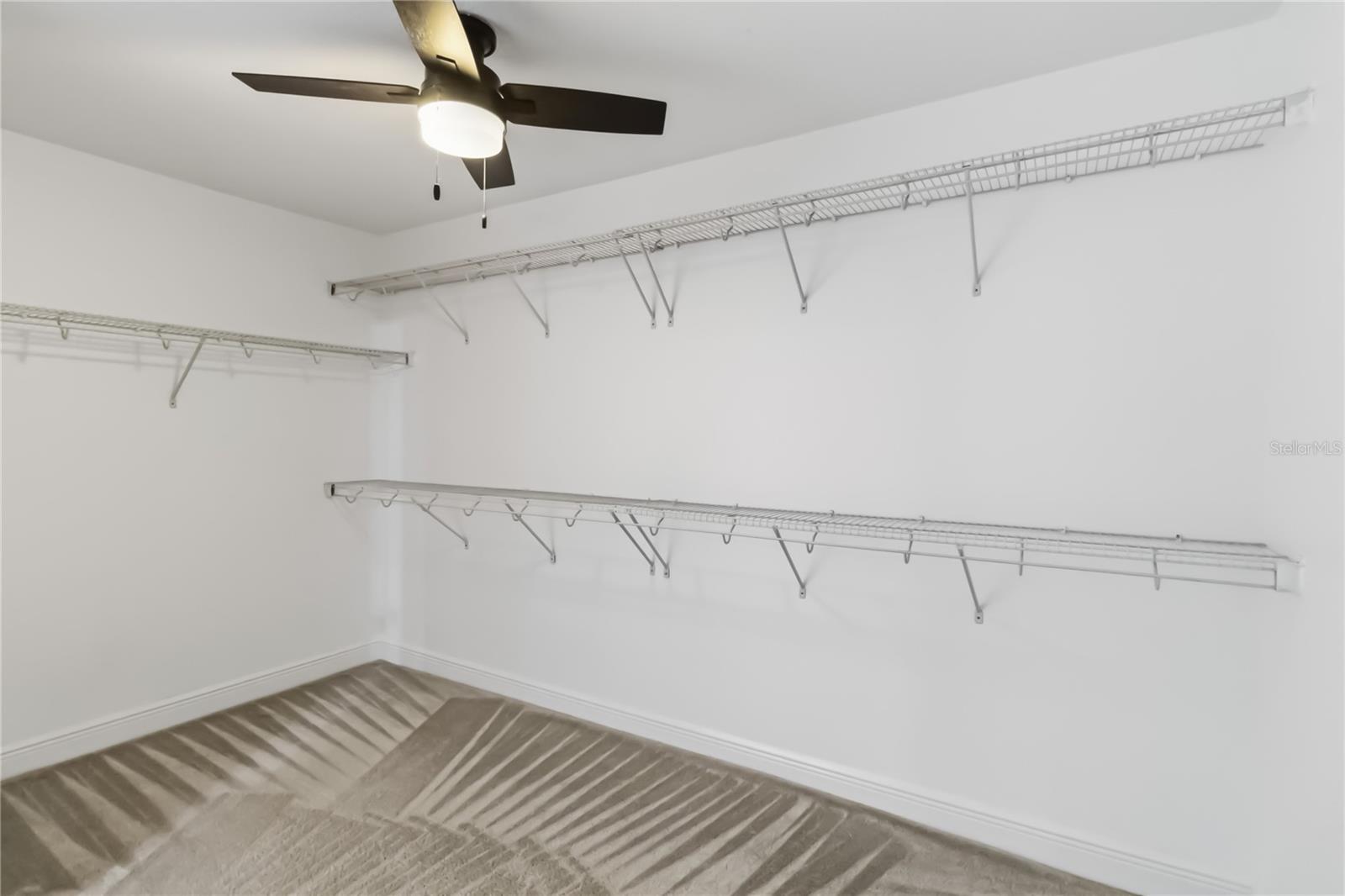 Image 17 of 26 For 911 Arbor Pointe Avenue