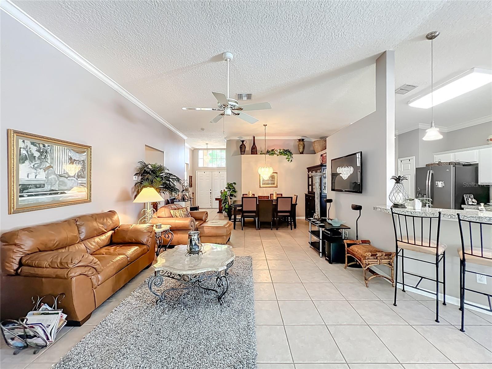 Image 20 of 69 For 233 Hanging Moss Circle