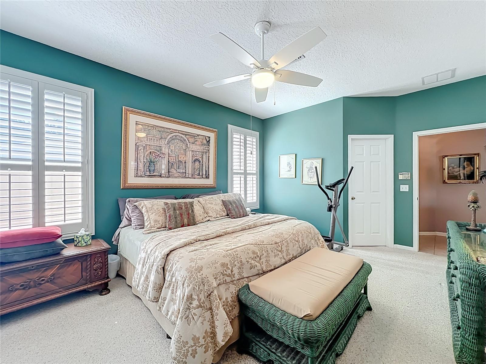 Image 50 of 69 For 233 Hanging Moss Circle