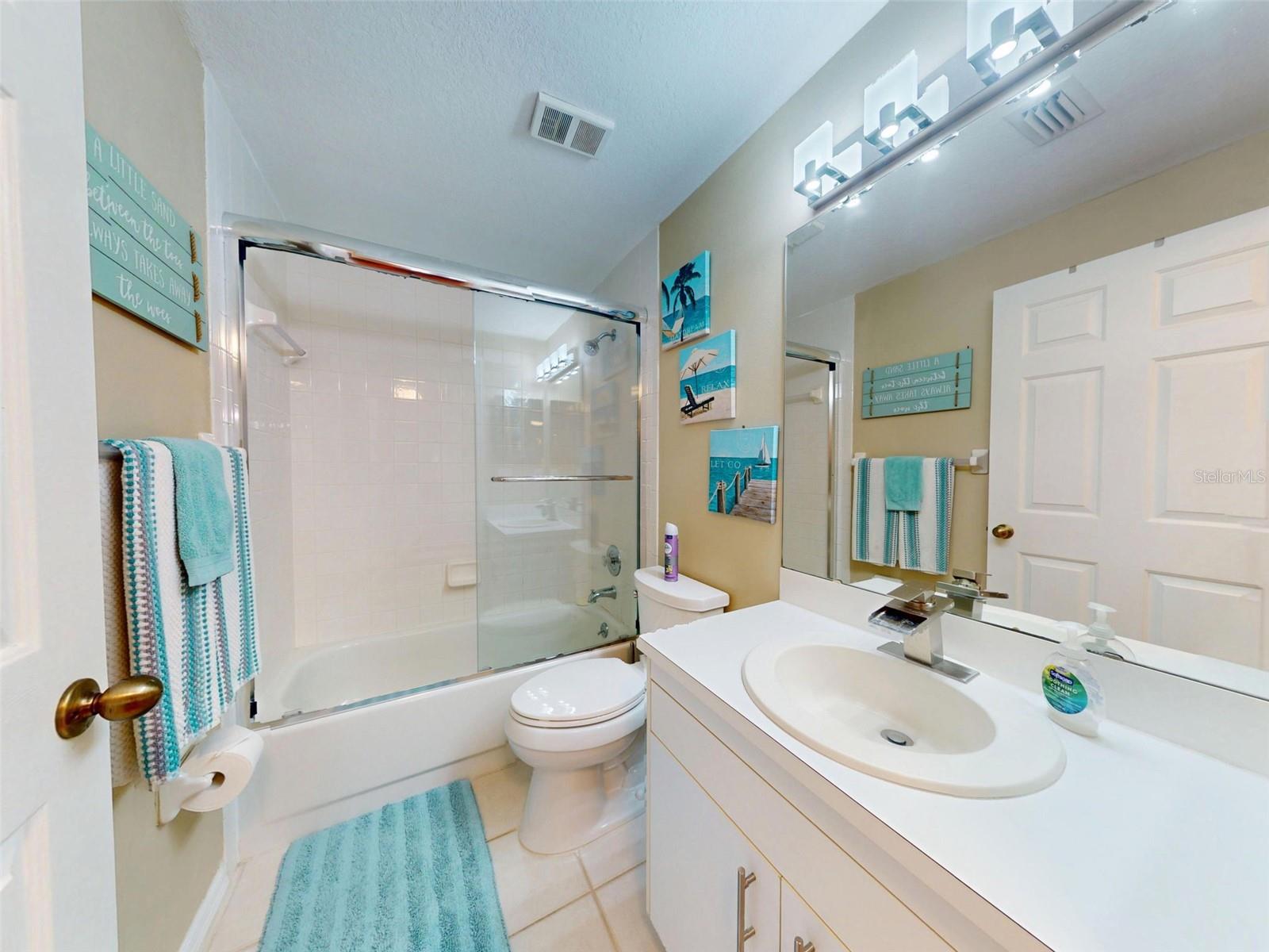 Image 19 of 57 For 402 Bouchelle Drive 206