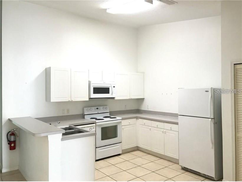 Image 2 of 11 For 2792 Club Cortile Circle B