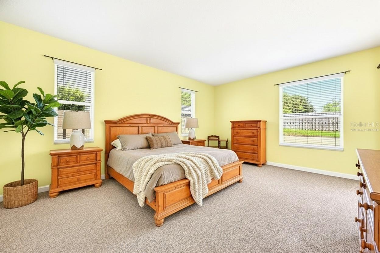 Image 13 of 42 For 270 Via Russo Lane