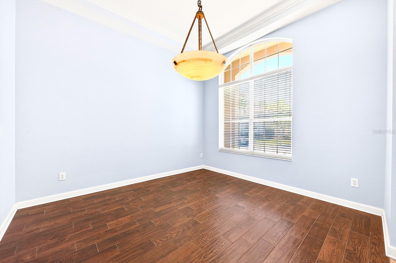 Image 35 of 42 For 270 Via Russo Lane