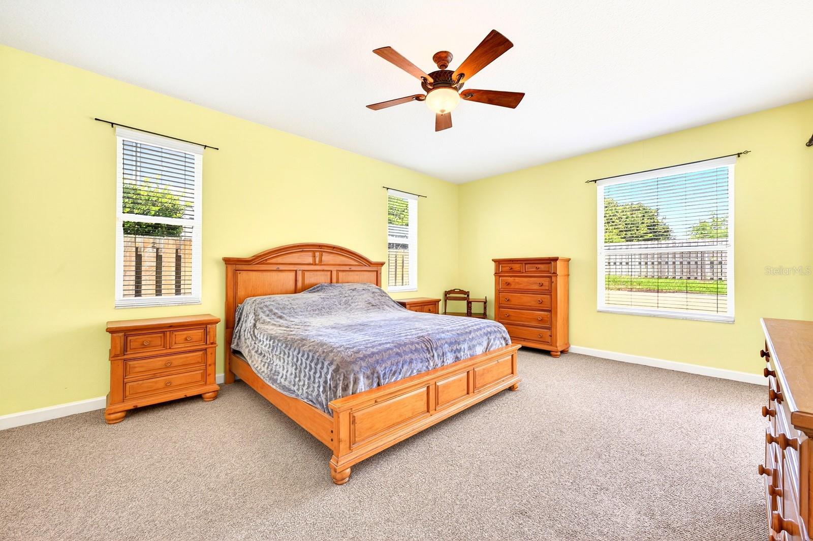 Image 36 of 42 For 270 Via Russo Lane