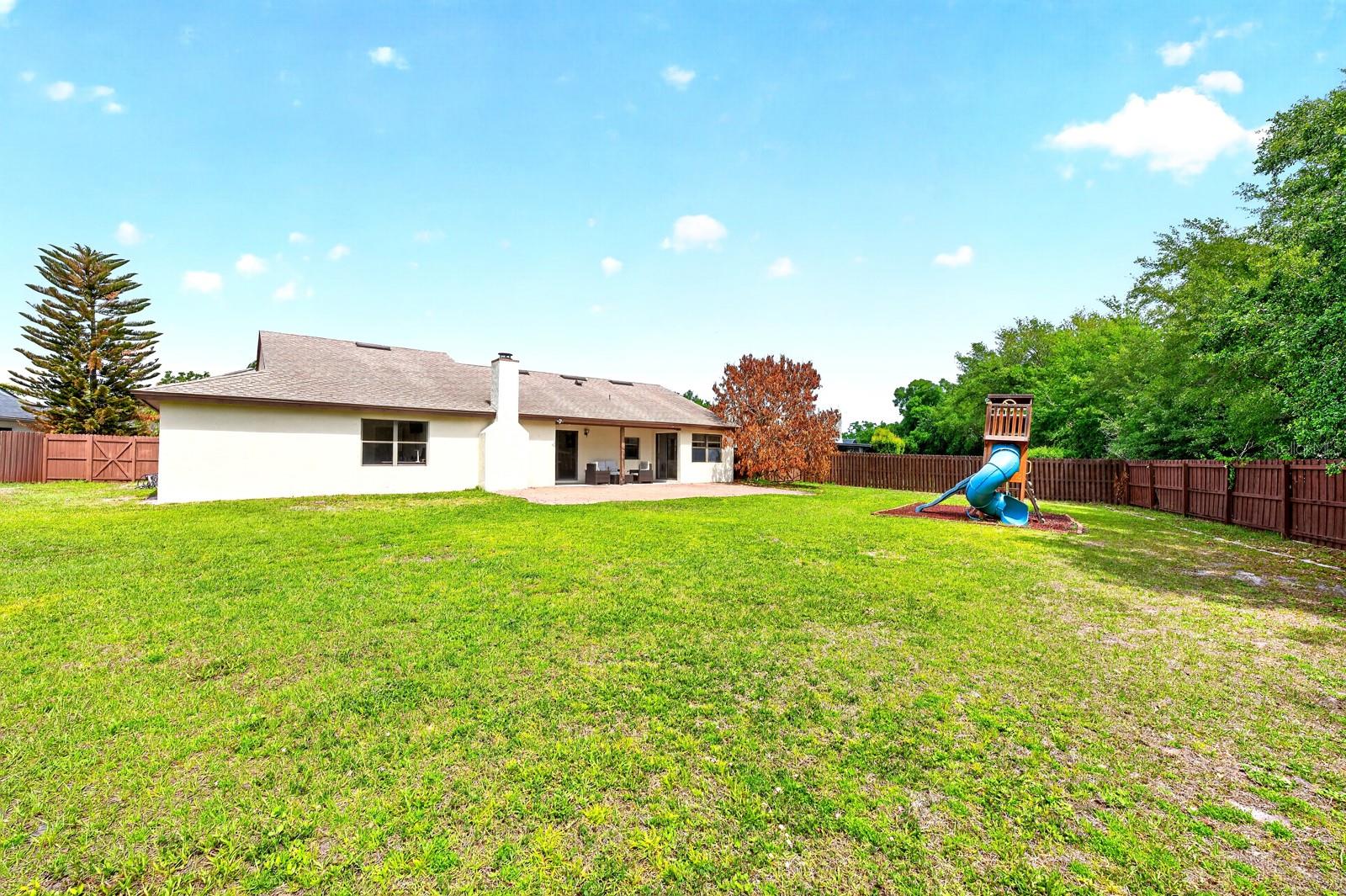 Image 27 of 46 For 6103 Crystal View Drive