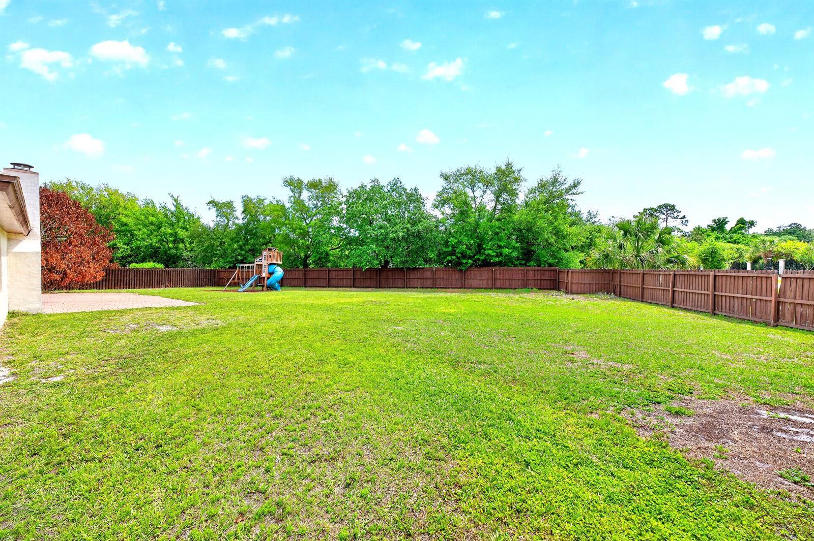 Image 29 of 46 For 6103 Crystal View Drive