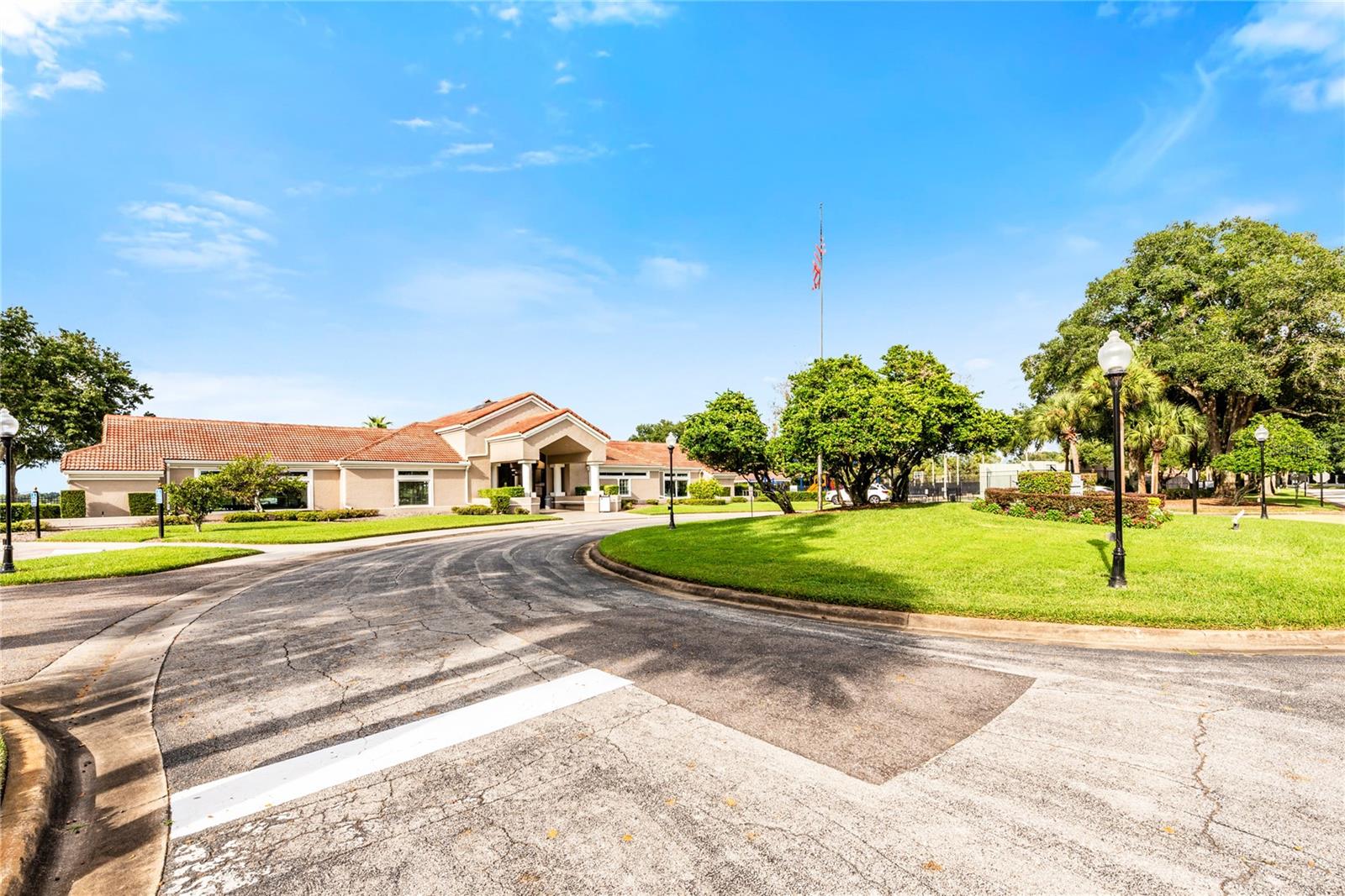 Image 31 of 46 For 6103 Crystal View Drive