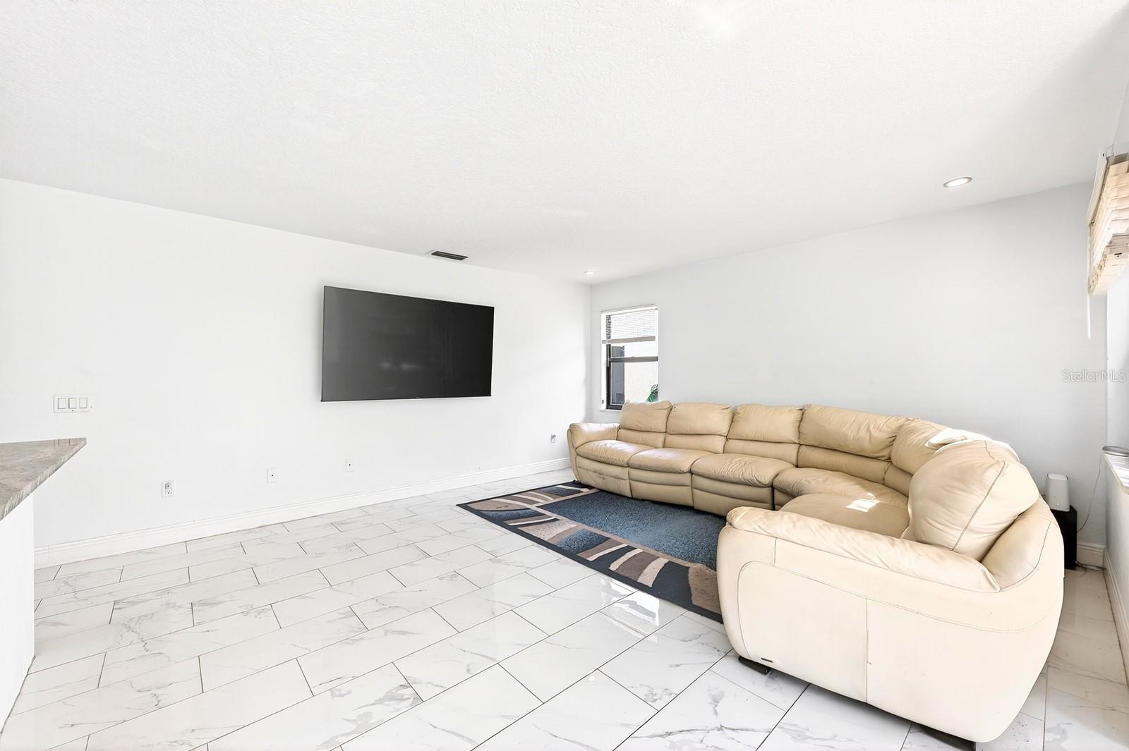 Image 43 of 46 For 6103 Crystal View Drive