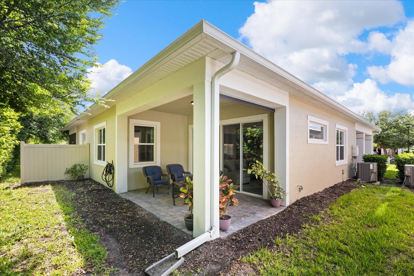 Image 16 of 43 For 2449 Yellow Brick Road