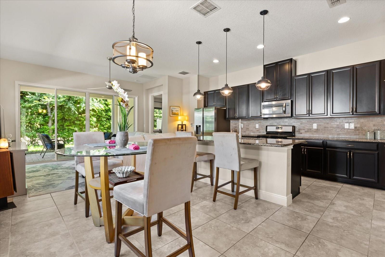 Image 6 of 43 For 2449 Yellow Brick Road