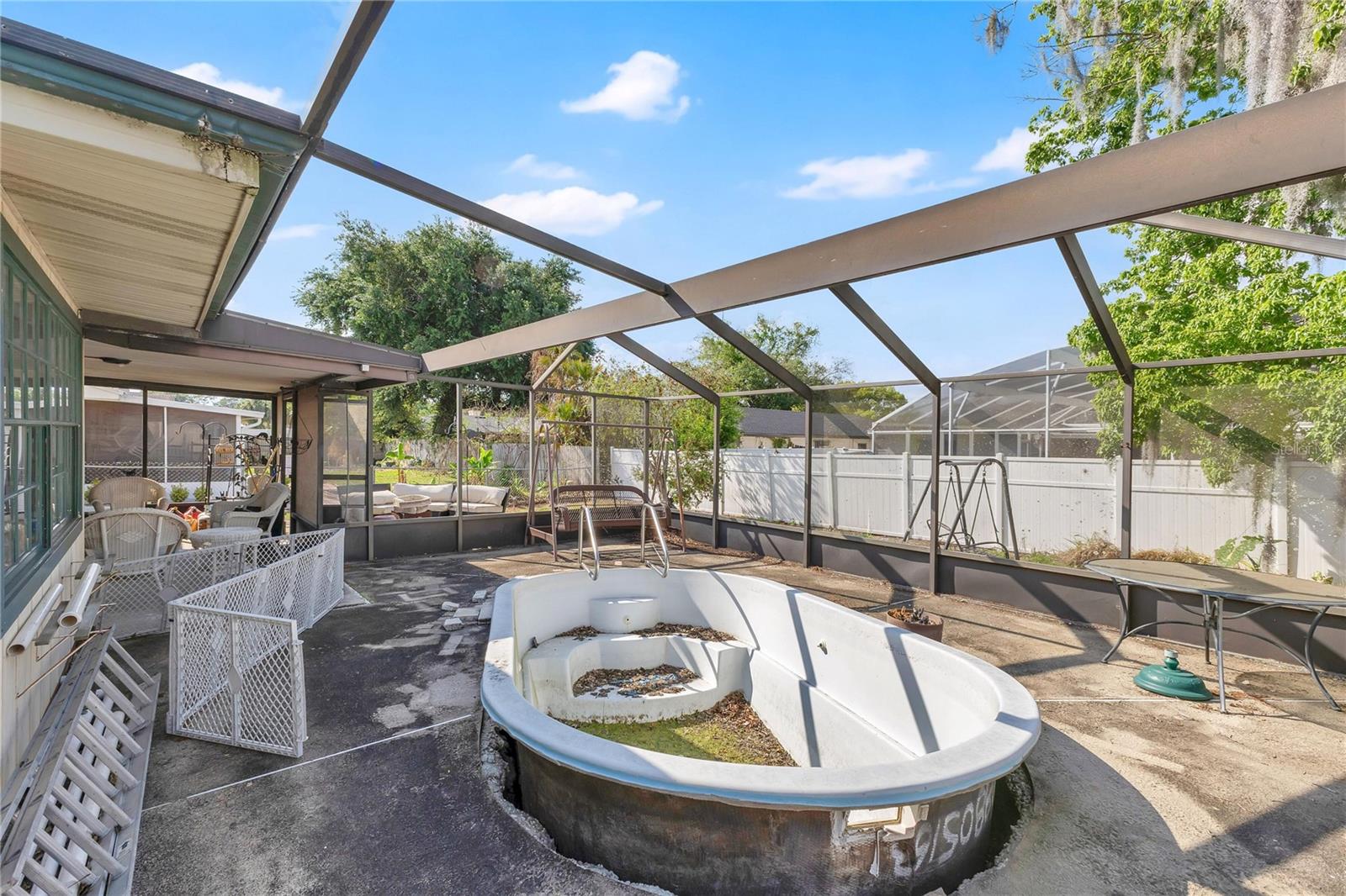 Image 13 of 22 For 112 Sandburg Lane