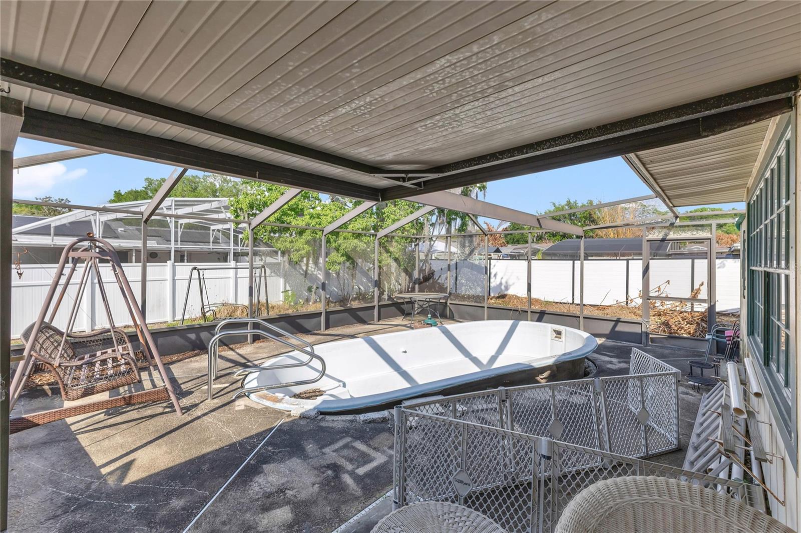 Image 14 of 22 For 112 Sandburg Lane