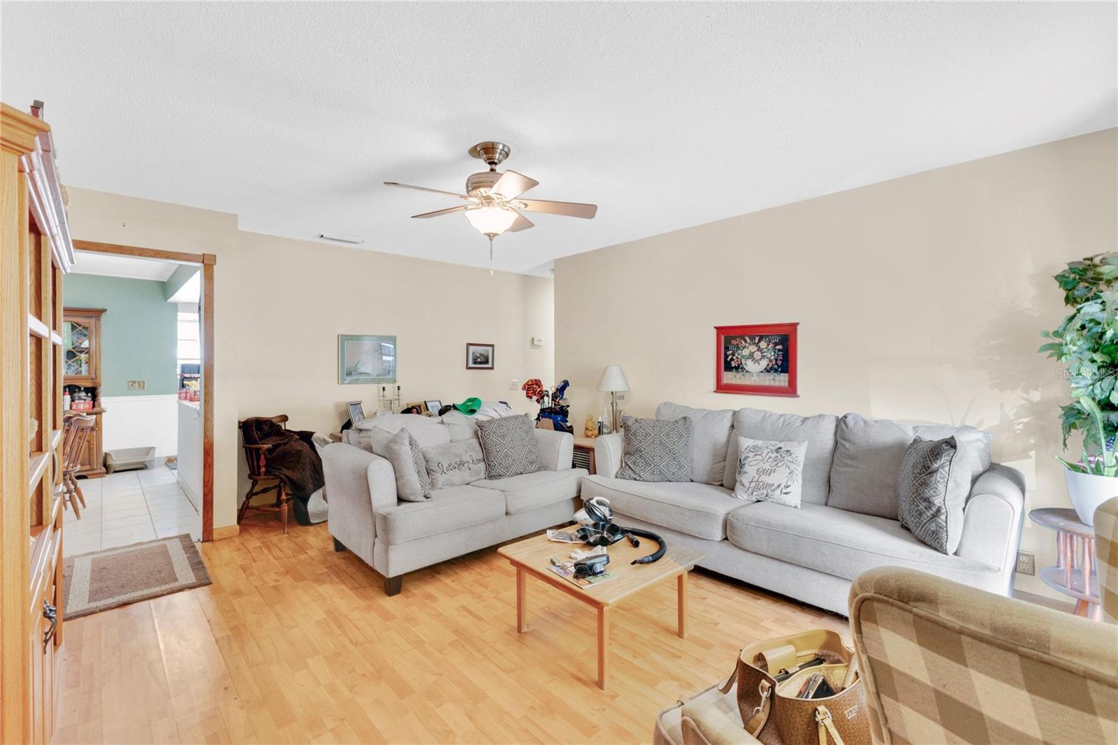 Image 7 of 22 For 112 Sandburg Lane