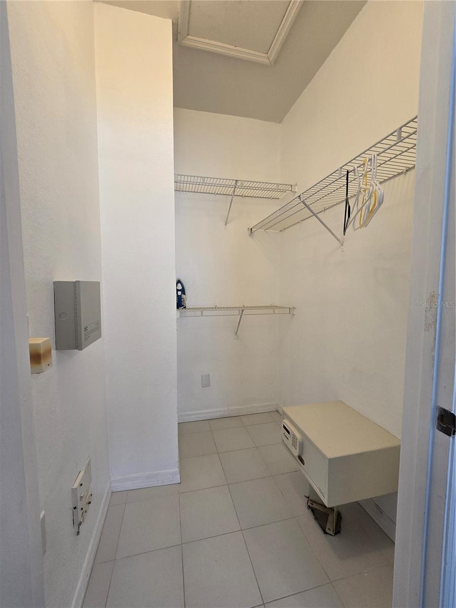 Image 14 of 20 For 3018 Bonfire Beach Drive 205