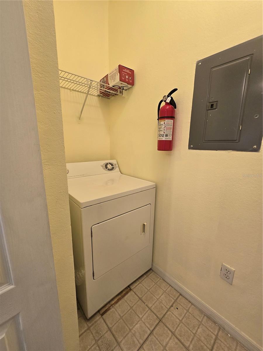 Image 8 of 20 For 3018 Bonfire Beach Drive 205