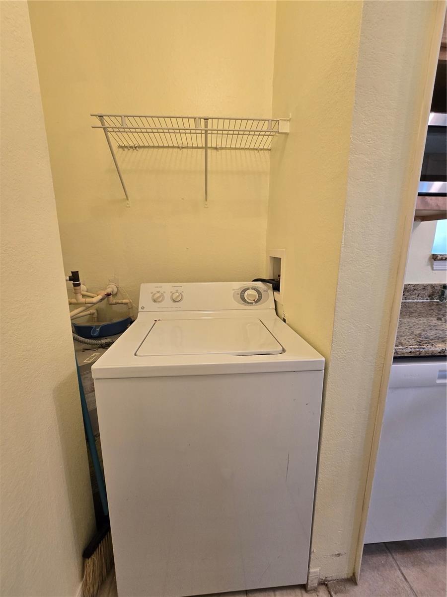 Image 9 of 20 For 3018 Bonfire Beach Drive 205