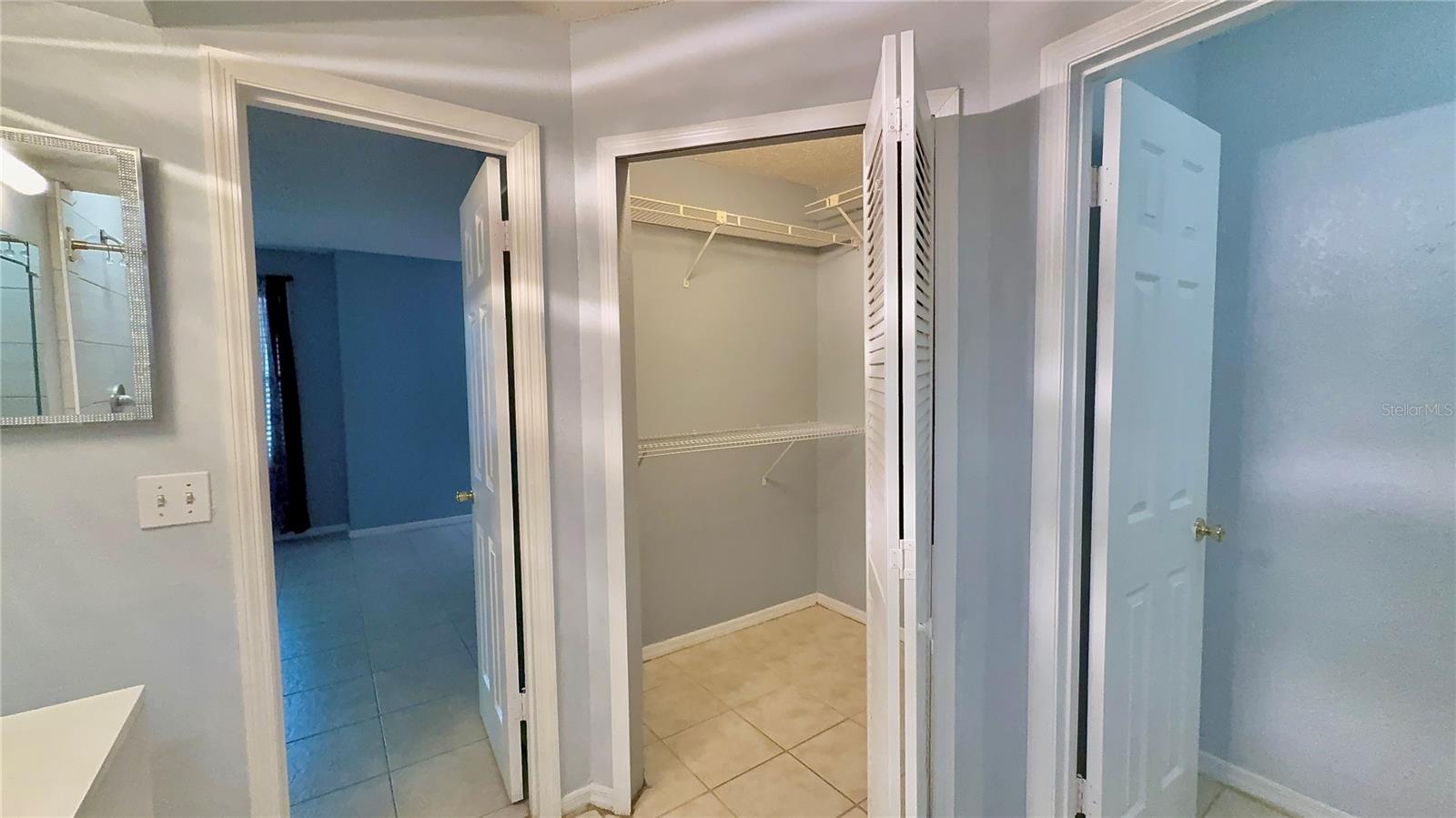 Image 11 of 19 For 3038 Antique Oaks Circle 165