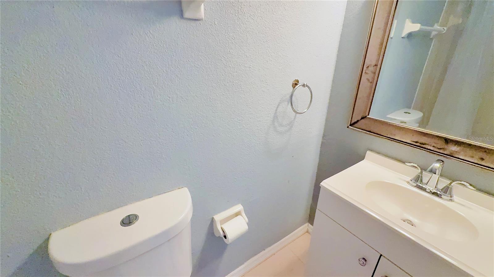 Image 13 of 19 For 3038 Antique Oaks Circle 165