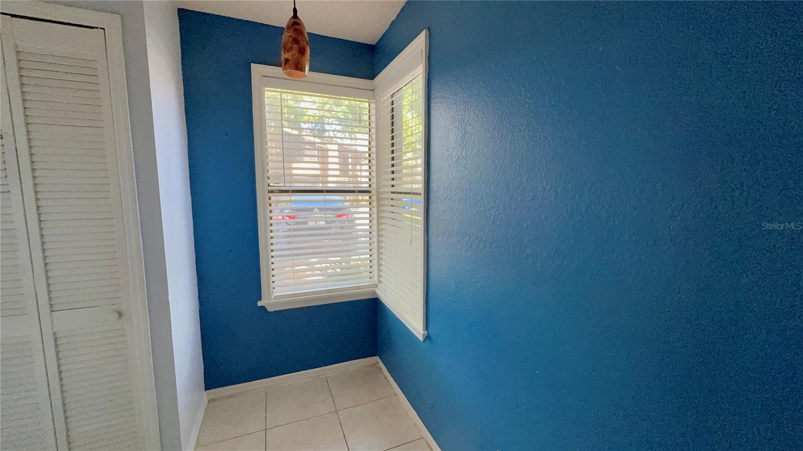 Image 3 of 19 For 3038 Antique Oaks Circle 165