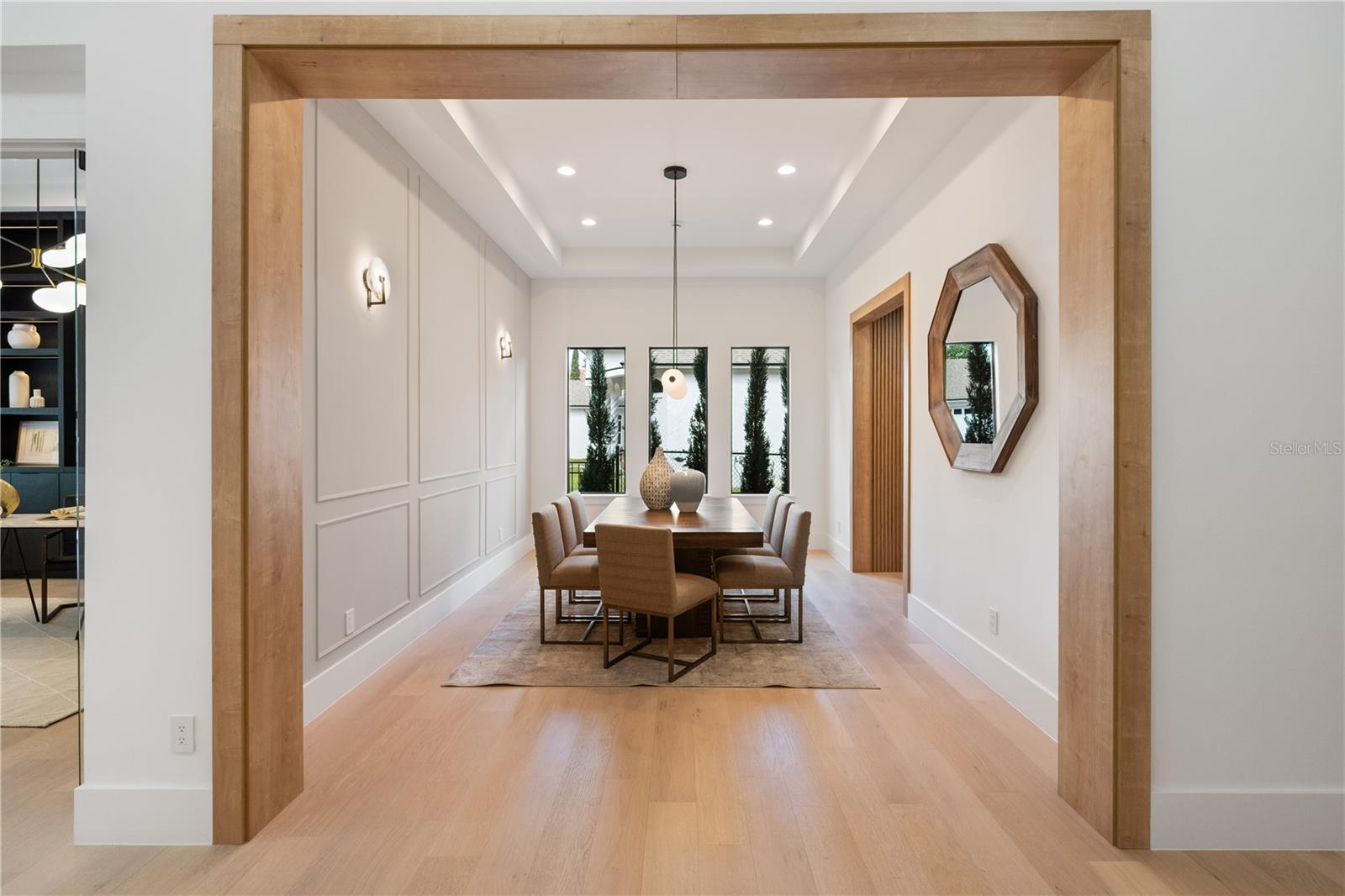 Image 13 of 45 For 11303 Windermere Road