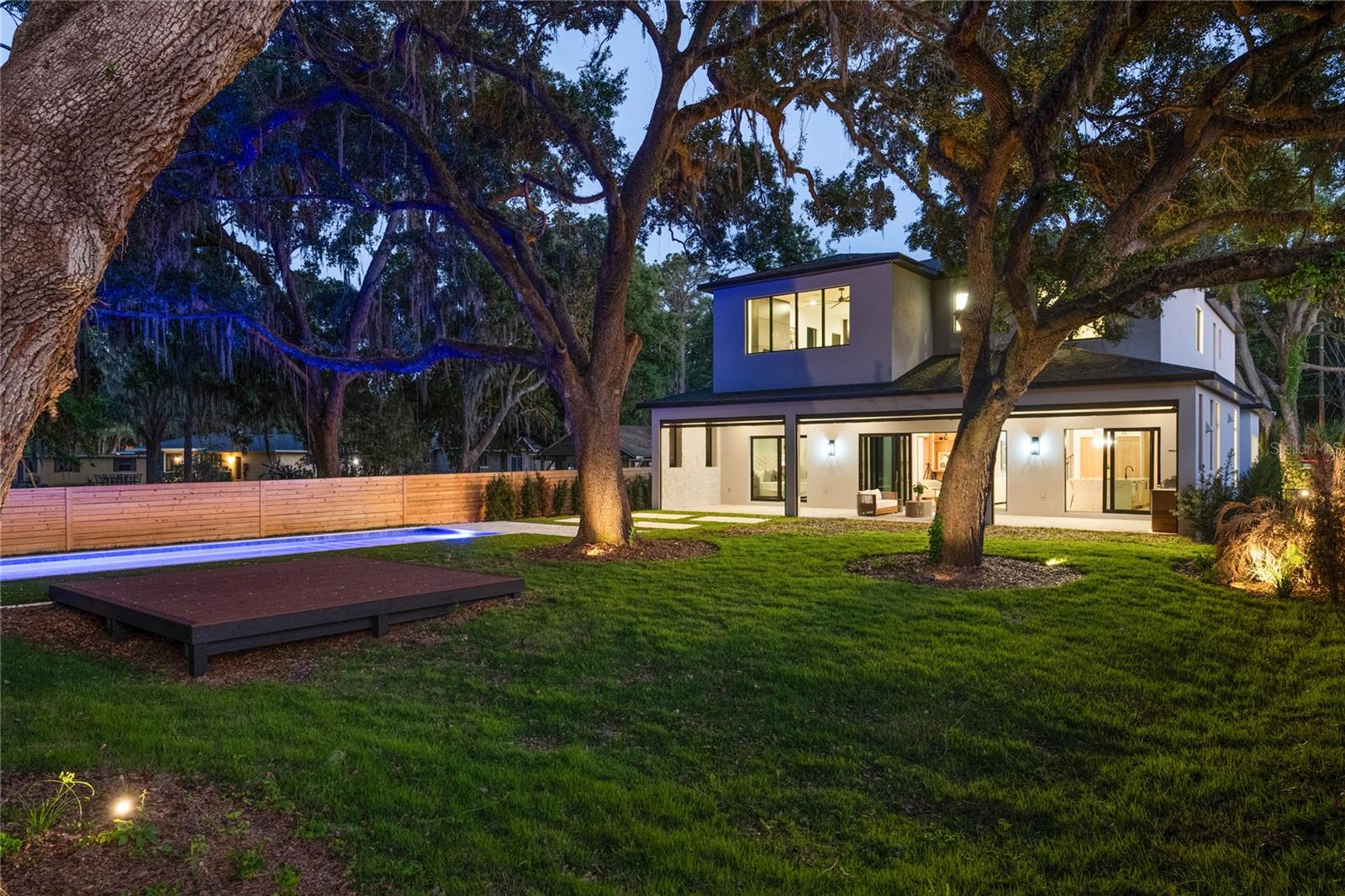 Image 31 of 45 For 11303 Windermere Road