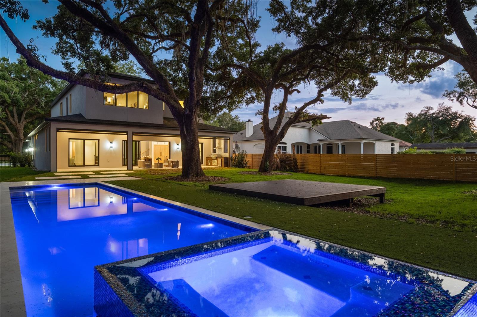 Image 33 of 45 For 11303 Windermere Road