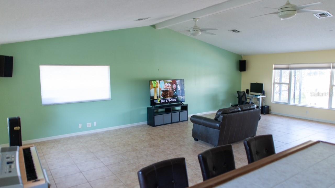 Image 12 of 38 For 315 Lazy Acres Lane