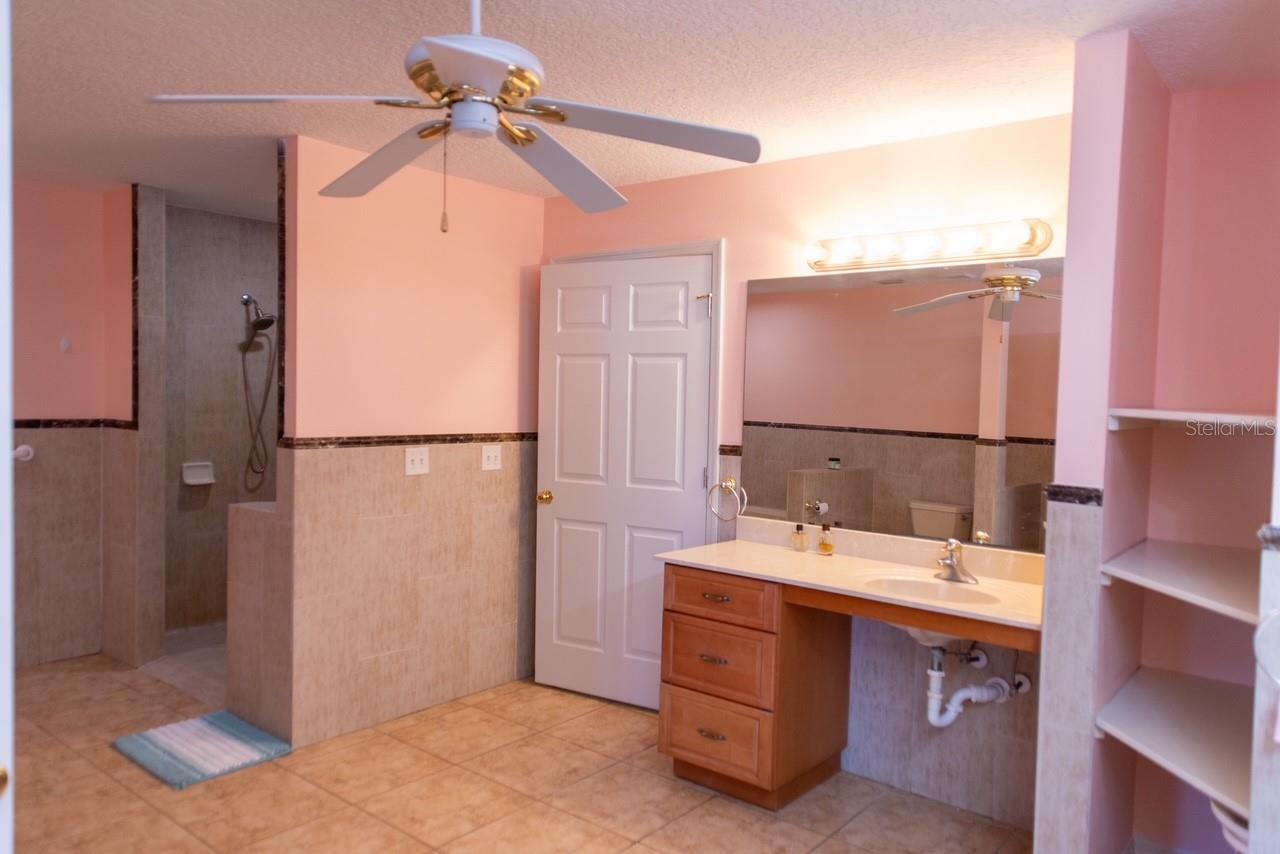 Image 18 of 38 For 315 Lazy Acres Lane