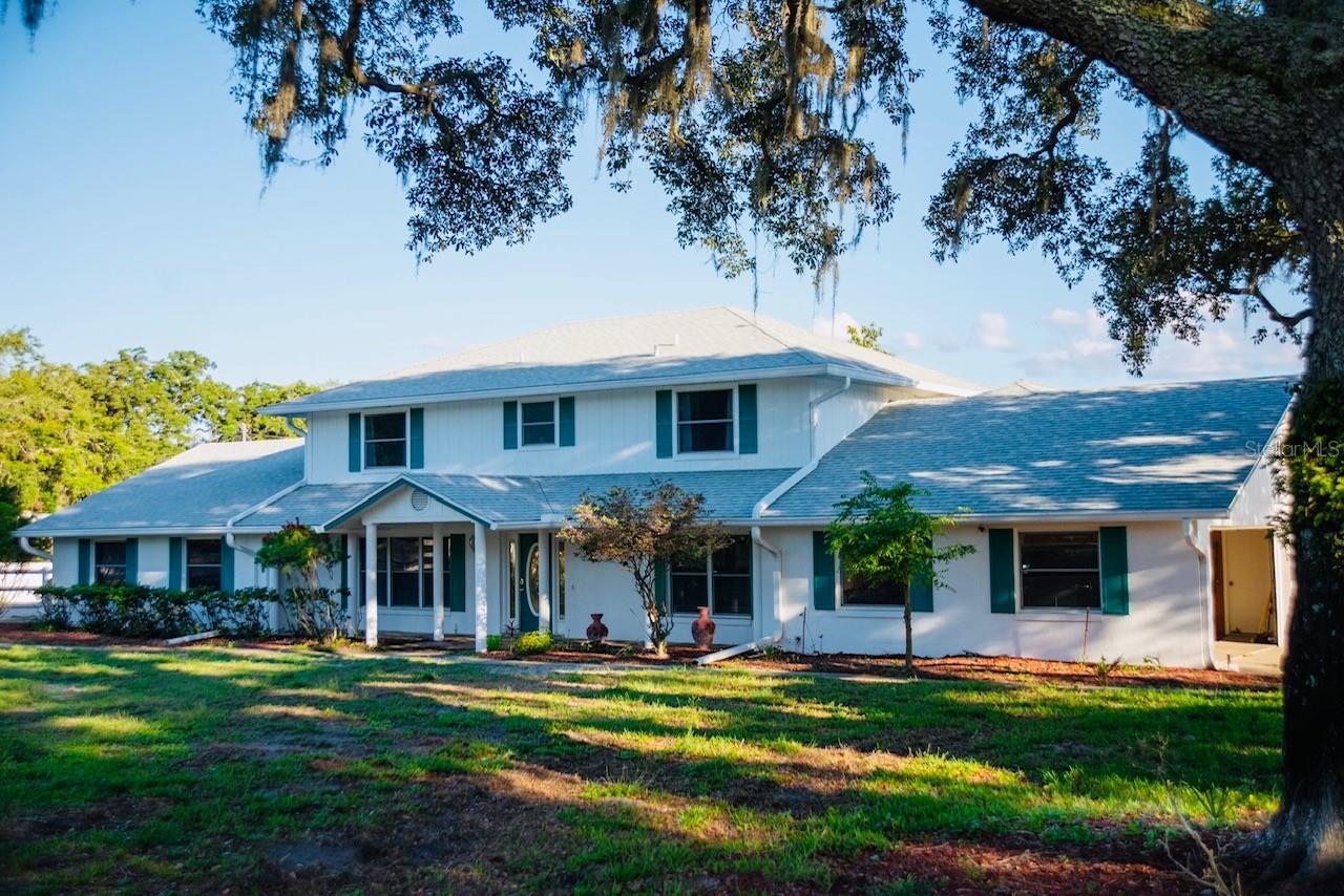 Image 2 of 38 For 315 Lazy Acres Lane