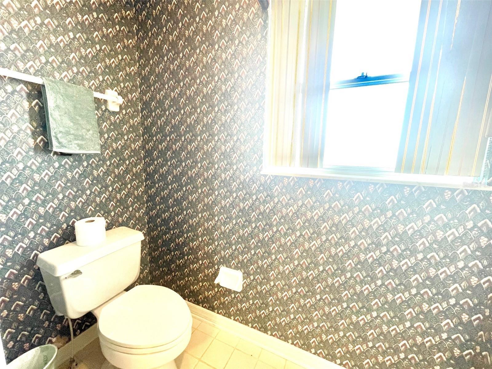 Image 25 of 38 For 315 Lazy Acres Lane